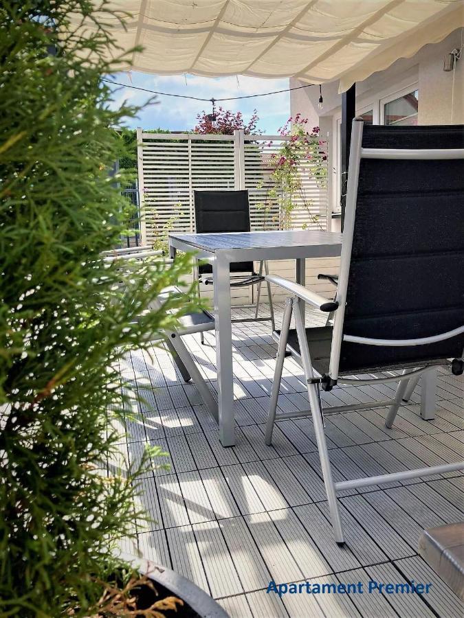 Bialy Dom - 2 Bedrooms Katowice Exterior photo