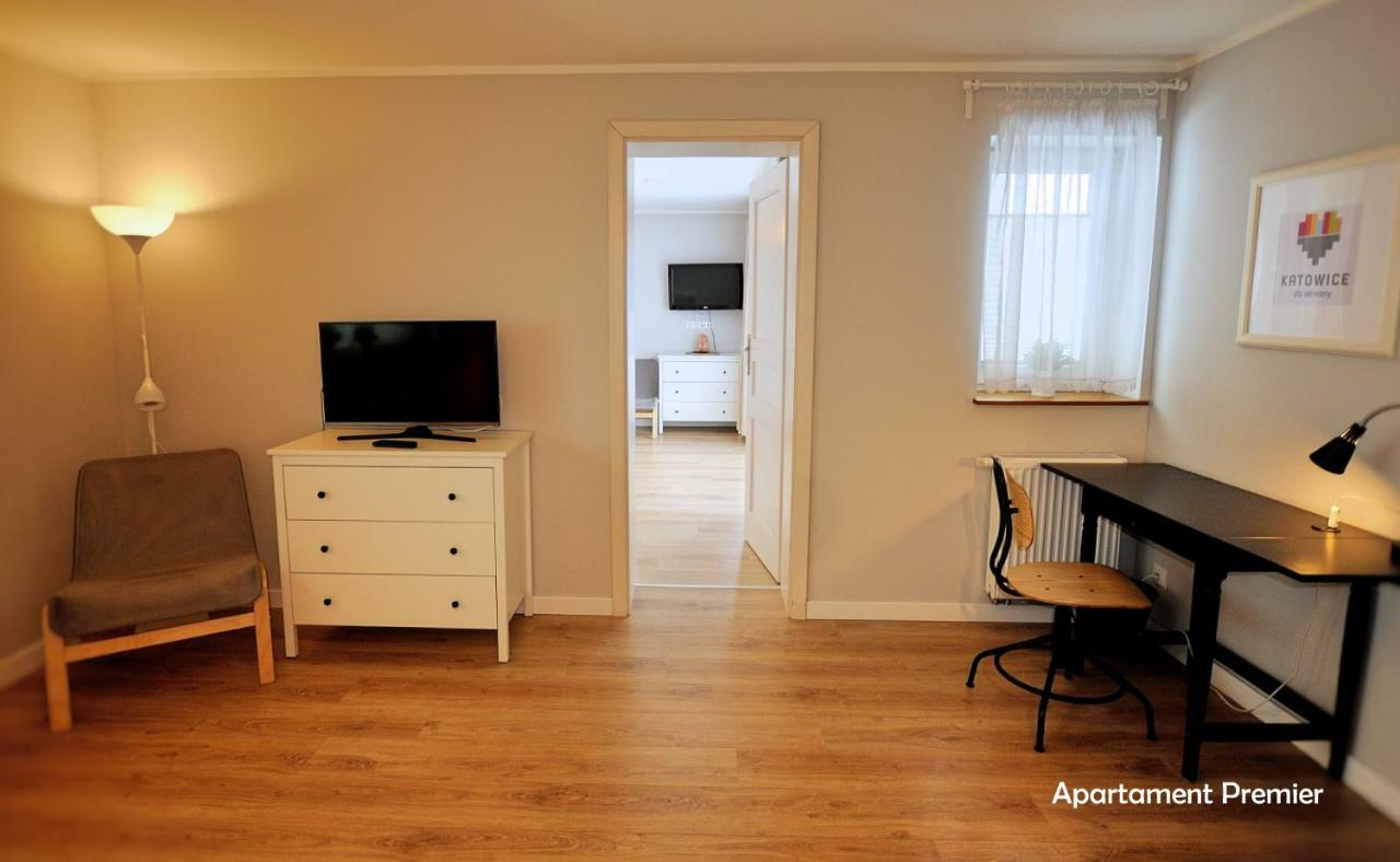 Bialy Dom - 2 Bedrooms Katowice Exterior photo